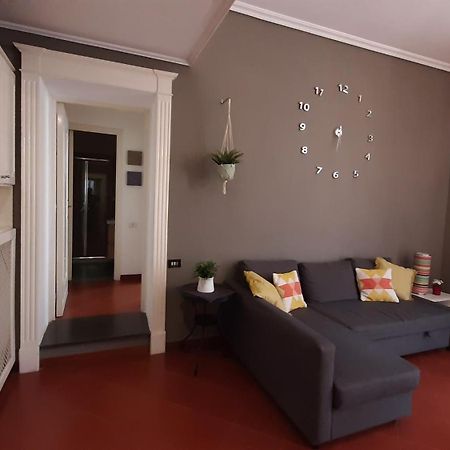 La Casa Di Flo Apartment Napoli Exterior foto